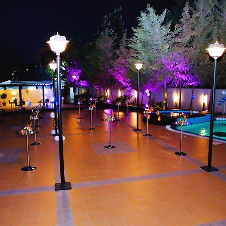 Geneva Hotel Amán Exterior foto
